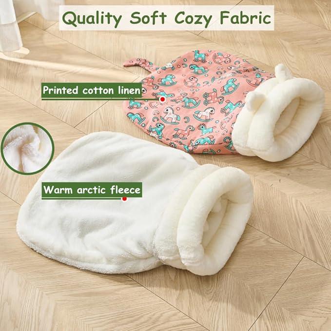 Cat Sleeping Bag for Indoor Cats, Cozy Cat Winter Sleeping Bag, Soft Plush Cat Sack Self Warming Cat Bed Cave, Covered Cat Tunnel Warm Sleeping Bags Bed for Cats Kittens (Random Color, 13.4x21.3in)