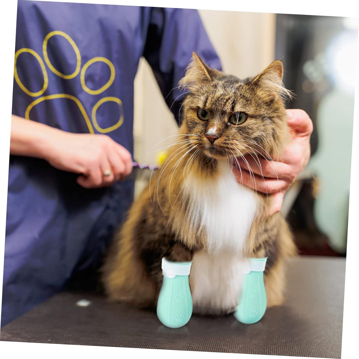 ABOOFAN 4 Pack Cat Booties Anti Scratch Cat Shoes for Kitten Adult Easy to Wear Covers Comfortable Material Bathing Cat Socks Adjustable Size